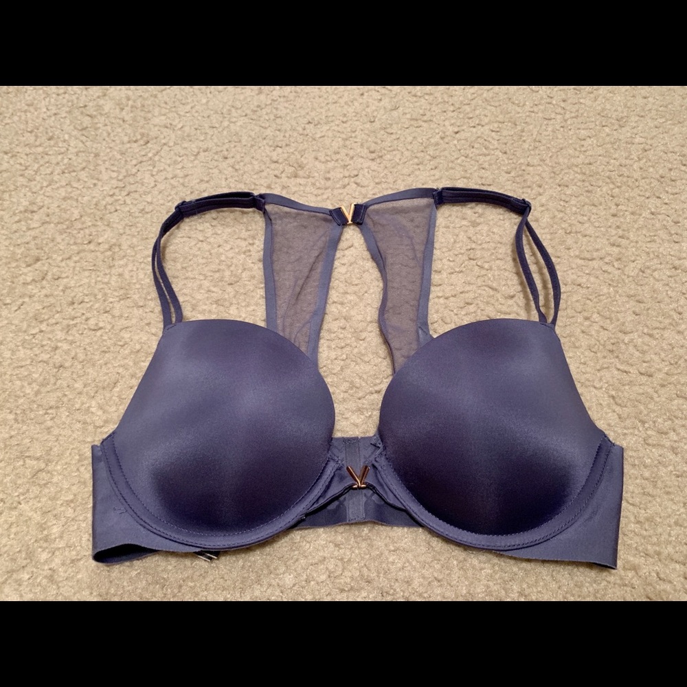 Victoria’s Secret bras